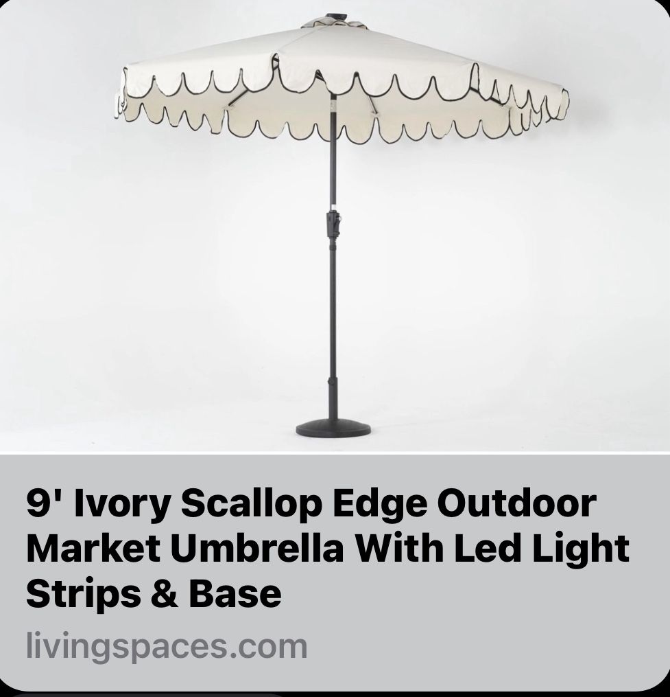 9' Ivory Scallop Edge Outdoor Market Umbrella With Led Light Strips & Base