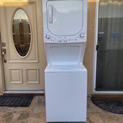 GE-24 Inch -2.3 Cu. Ft. Top Load Washer And 4,4 Cu.ft. Electric Dryer Laundry Center  ( White)