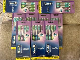 Oral B Toothbrushes
