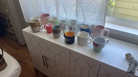 Mugs