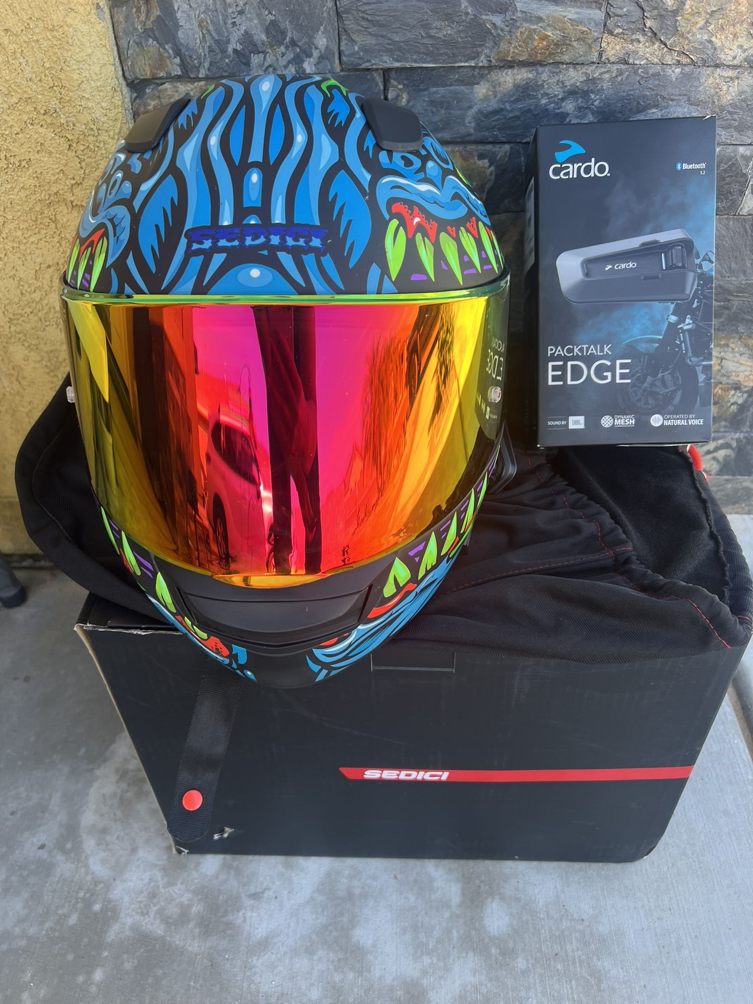 Sendici Strada  3 Anímale Helmet And Cardio 