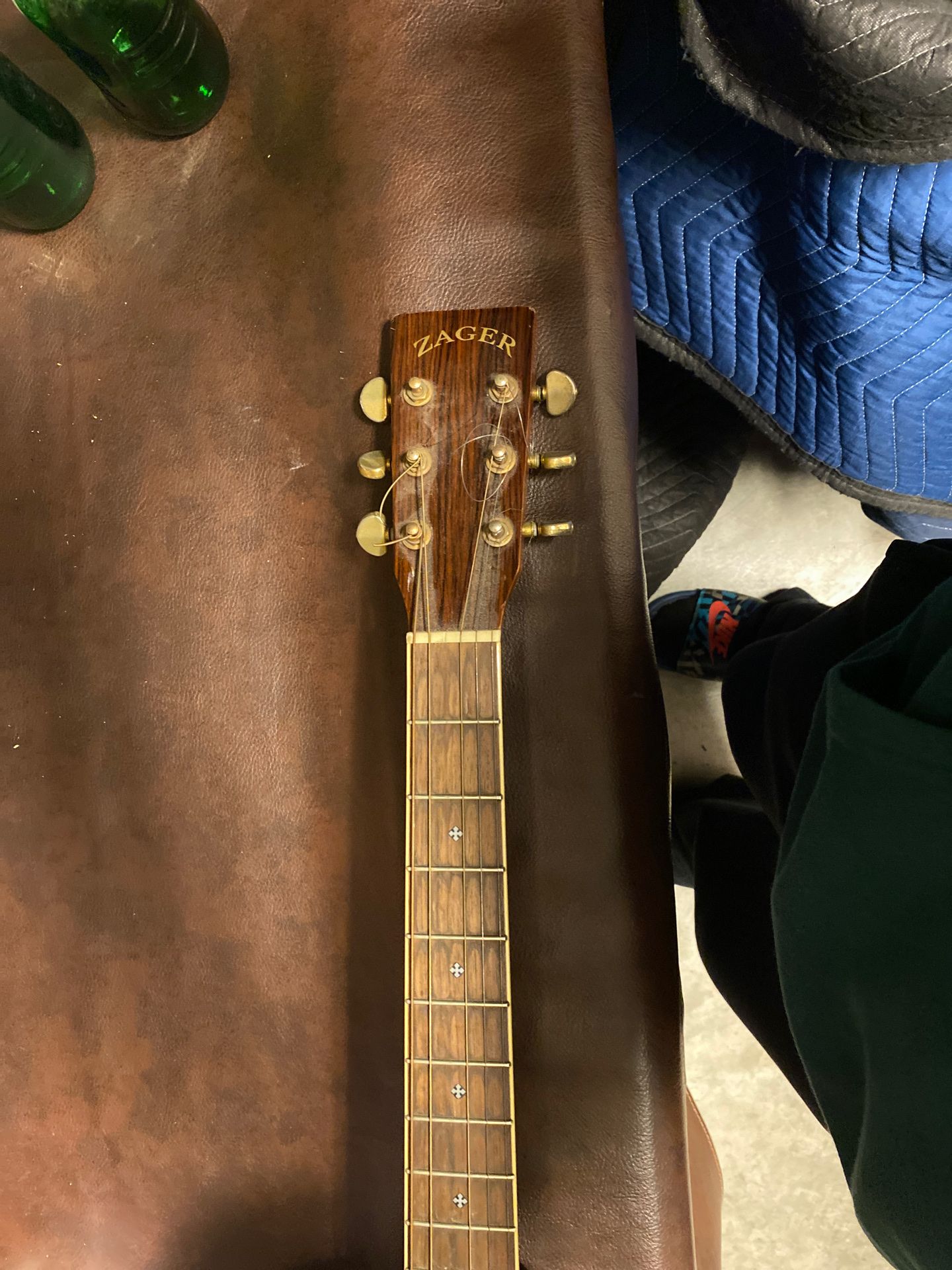 zager guitar