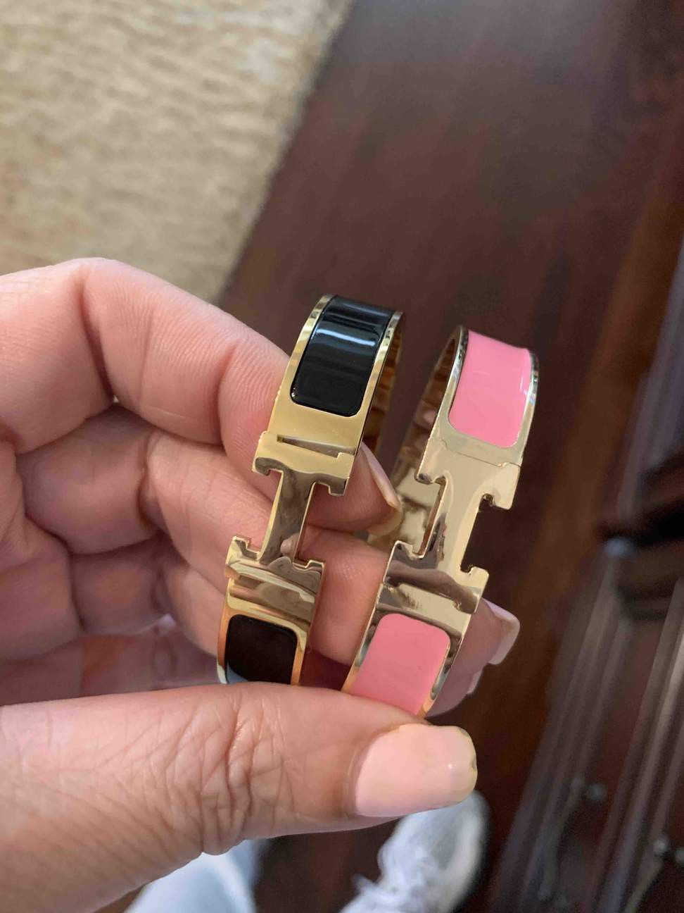 BEAUTIFUL CLASSIC HERMES BANGLE