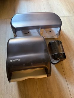 San Jamar commercial dispensers