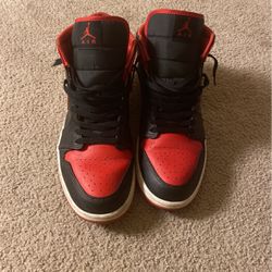 Jordan 1 Alternate Bred Mid Top