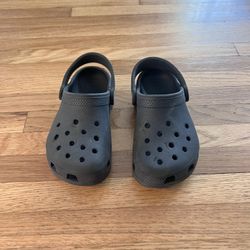 Child Crocs, Size 11