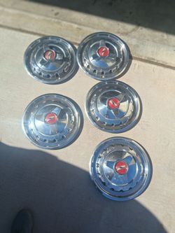 1957 CHEVROLET BEL AIR NOMAD Spinner Wheel Cover Hubcap