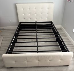 $90 Queen size bed (some scratches)