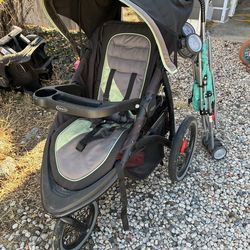 Graco jogging stroller