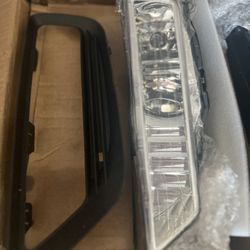 Floodlights for a 2017 Honda Accord, it’s the entire assembly with the bracket harness and everything