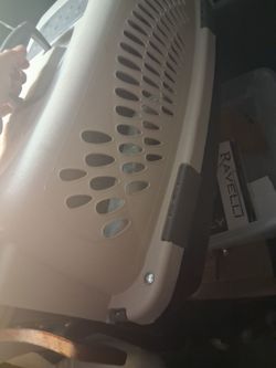 Medium to small dog kennel