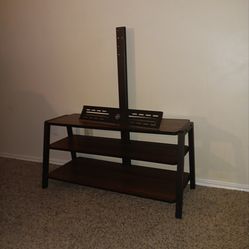 Entertainment center