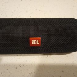 JBL Custom Portable Speaker 