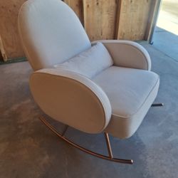 Nursery Works Compass Rocker in Performance Cream