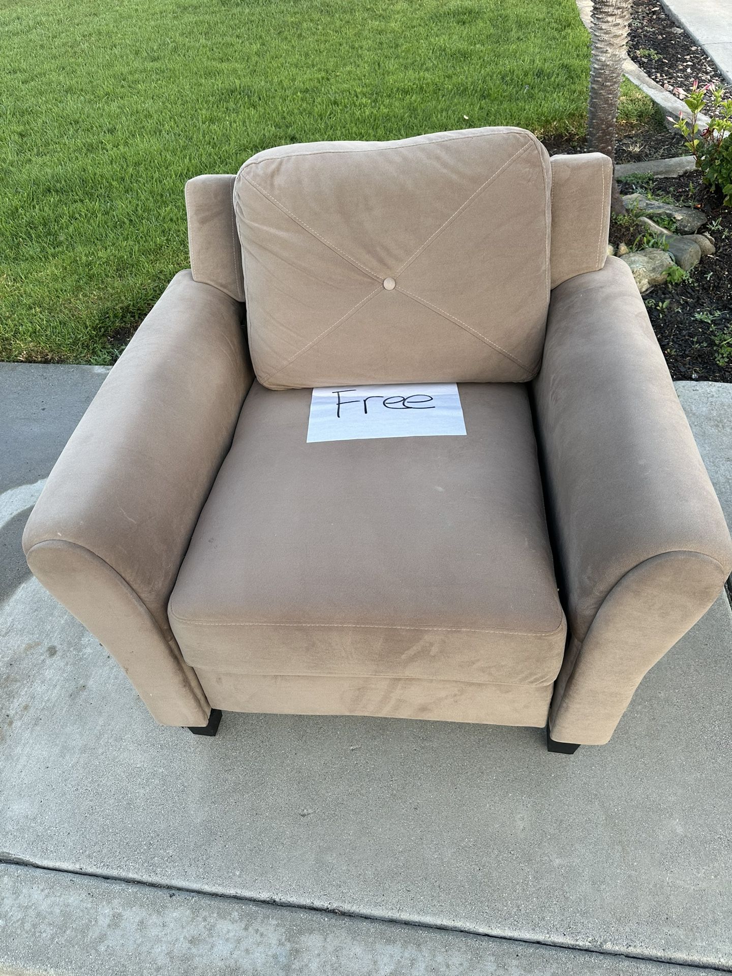 Free Chair