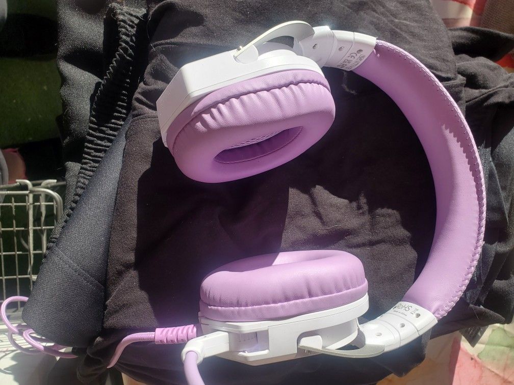 Gaming Headphones With Built In Mic
