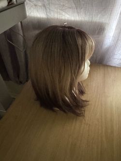 Short wig