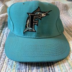 Vintage MLB Florida Marlins New Era 5950 Pro Model 100% Wool Made In USA 7