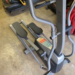 Tempo fitness best sale 620e elliptical price