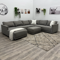 Thomasville Sectional Couch - Free Delivery