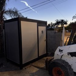 Forklift