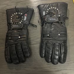 Motorcycle gloves