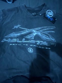 Cropped Hellstar T-shirt