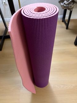 Gaiam Evolve Yoga Mat Purple and Pink