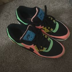 Nike Air Max 90 Atomic Pink Solar Flare (Women's)