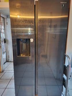 Samsung Side-by-Side Stainless Steel Refrigerator