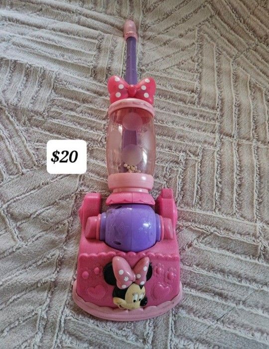 Minnie Mouse Vaccum