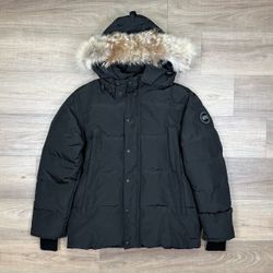 Canada goose black Wyndham