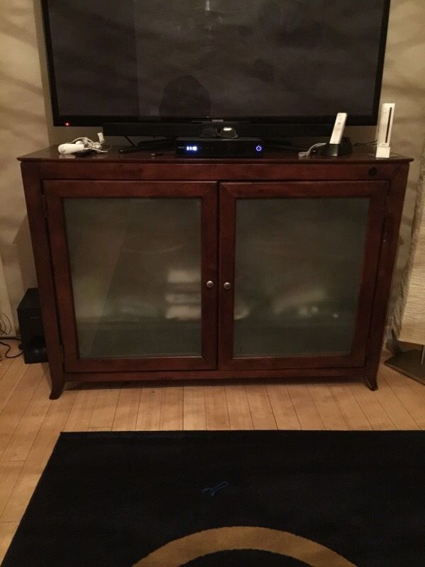 Tv stand