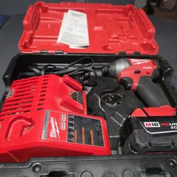Milwaukee M18 Fuel  1/4 Hex Impact 