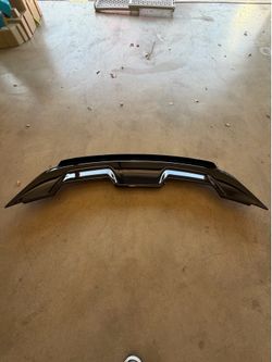 OEM FORD MUSTANG GT(contact info removed)-2022 BLACK PAINTED REAR SPOILER KR3V-(contact info removed)-AAW