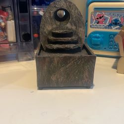Small Water fountain 