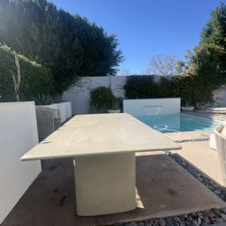 Outdoor Concert and Resin Dining Table