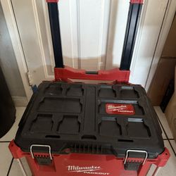 Milwuakee Pack Out Box 