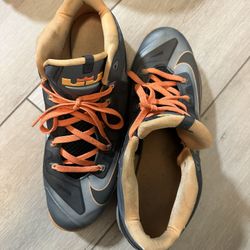 Nike Max LeBron 11 Low Mens Gray Athletic Shoes Sneakers 642849-002