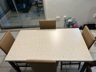 Dining room table