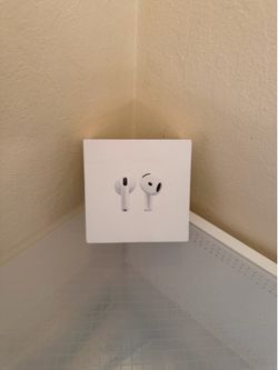 AirPods 4