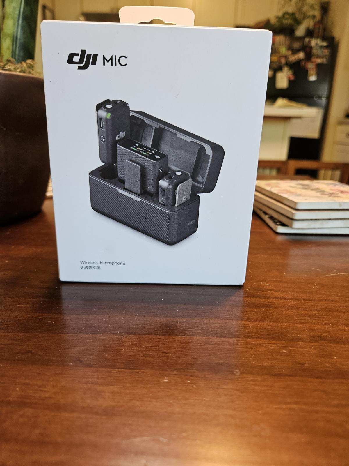 DJI MIC