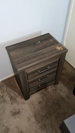 2 Drawer Nightstand Dark Brown