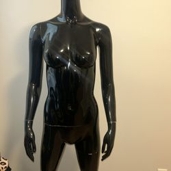 3 Mannequins Or Buy One Or 2 