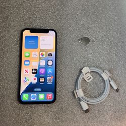 Iphone 12 good condition 100% 🔋 health 64gb Storage CARRIER UNLOCKED.Or Best Offer