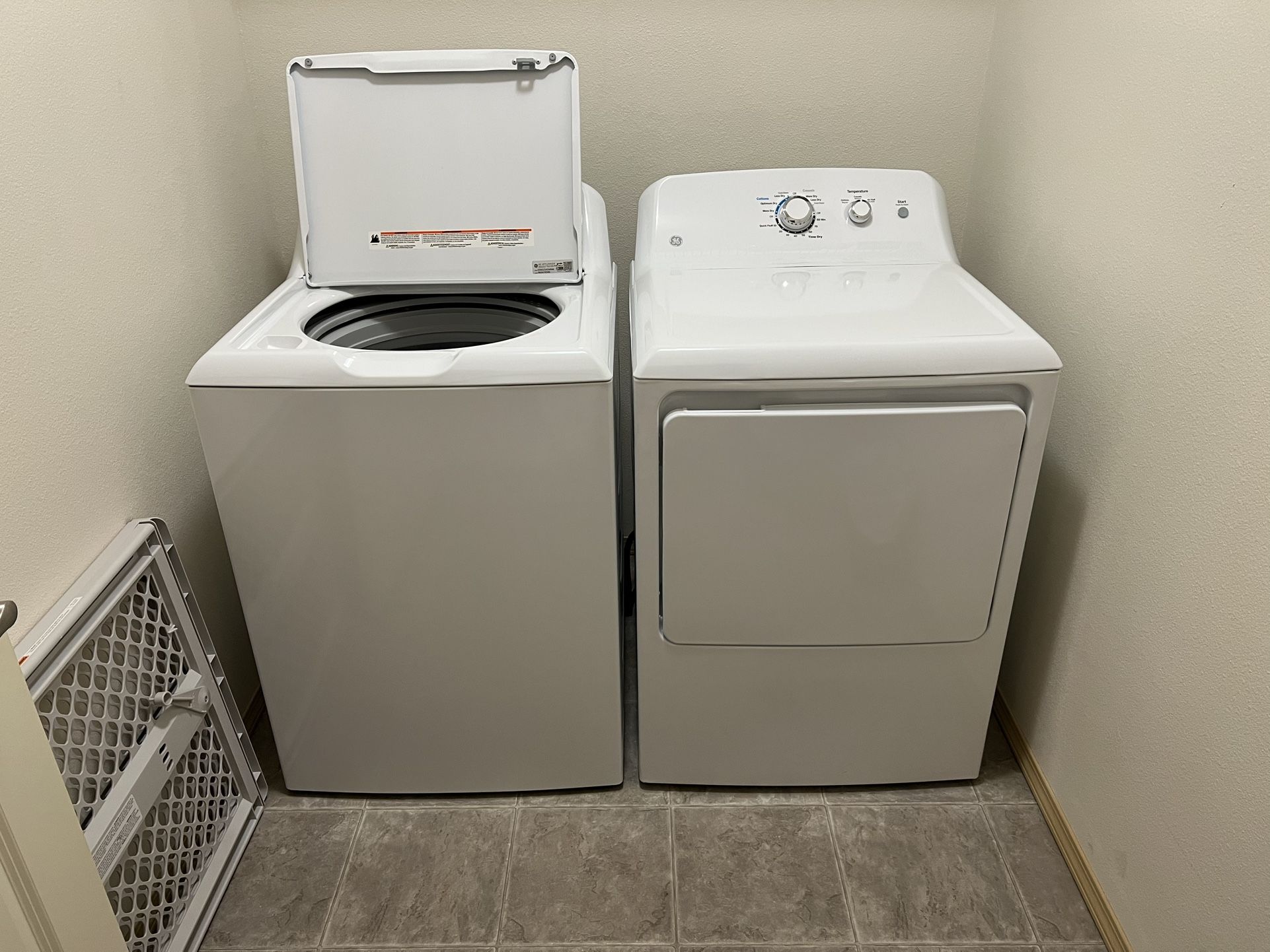 Brand New GE Washer & Dryer