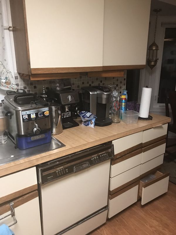 New And Used Kitchen Cabinets For In Naperville Il Offerup