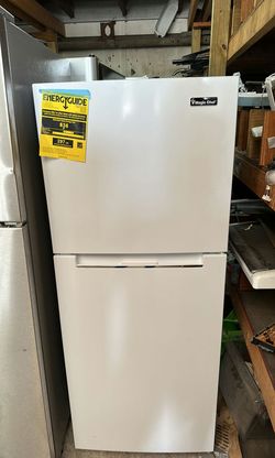 EnergyEfficient Magic Chef Top Mount Refrigerator