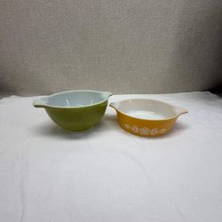 Vintage Pyrex Butterfly Gold 471-B & Avocado Green 441 Cinderella Bowl Set