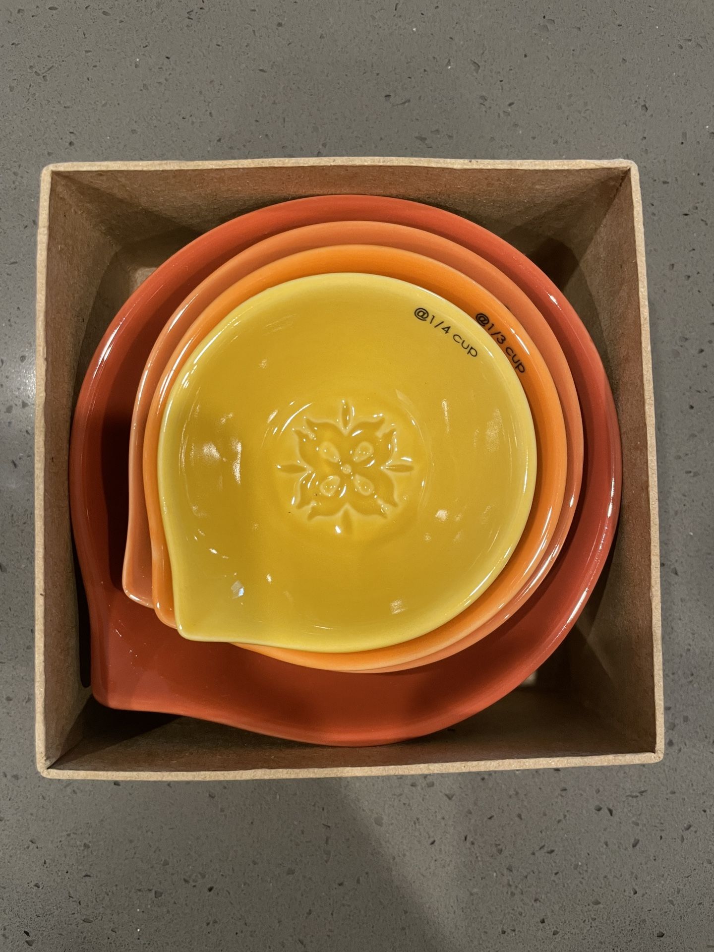 Colorful Measuring Cups Set